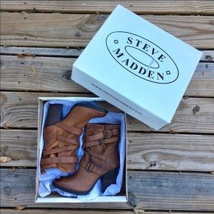 Steve Madden Yale Bootie NEW WITH BOX